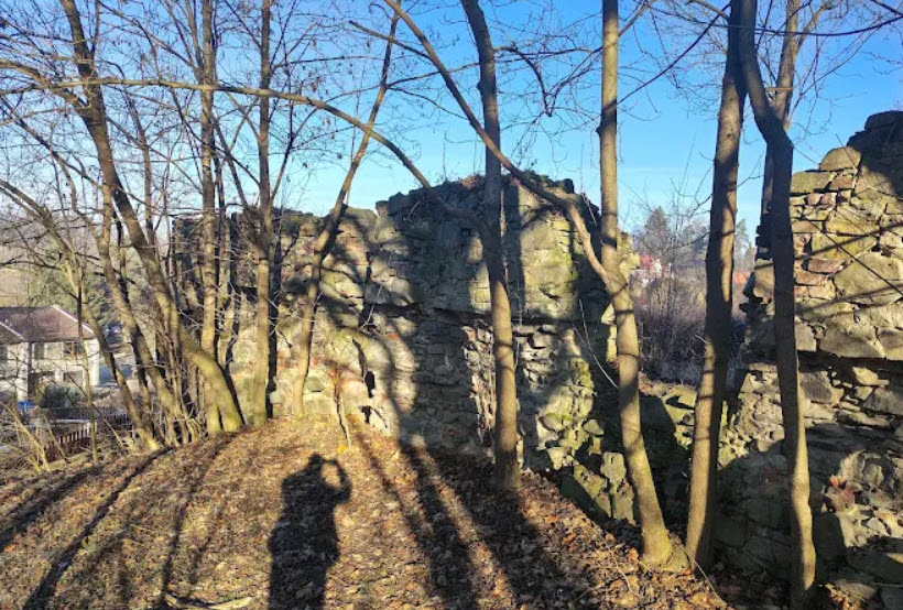 Zřícenina Barokního Zámku Mrač, Czech Republic (Czechia)